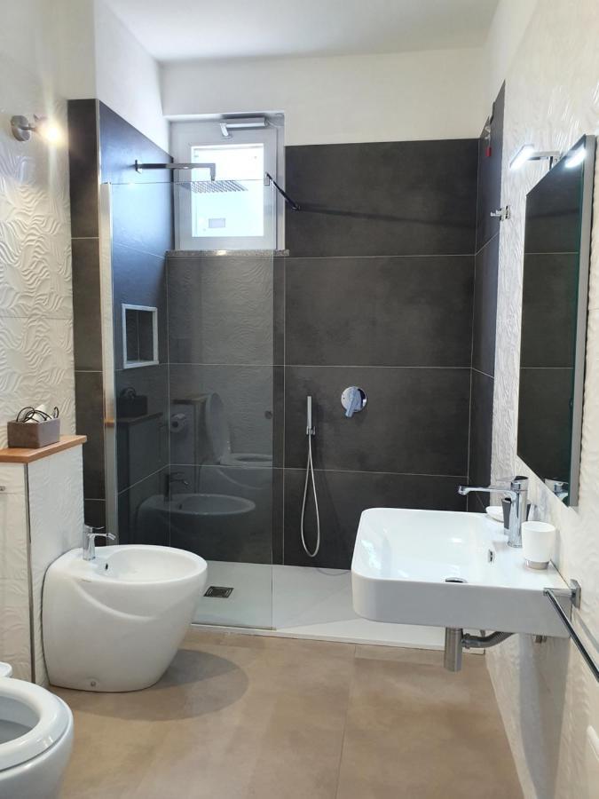 Blue Velvet Rooms Тортоли Экстерьер фото