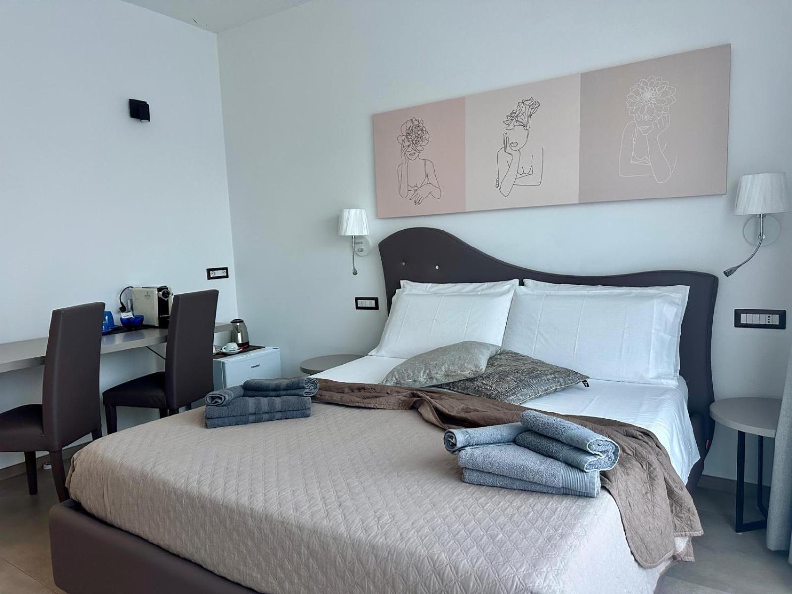 Blue Velvet Rooms Тортоли Экстерьер фото
